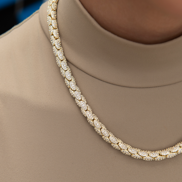 Diamond Pave Snake Link Necklace in Yellow Gold-6mm