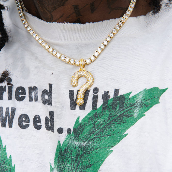 GLD x IDK New York Iced Question Mark Pendant in Yellow Gold