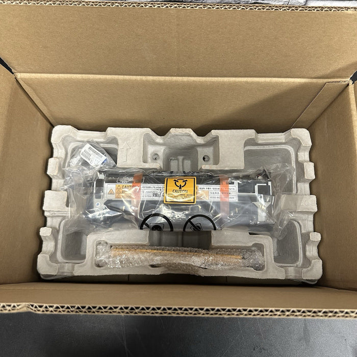 8424628
