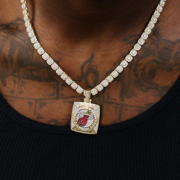 Miami Heat Championship Pendant - Yellow Gold
