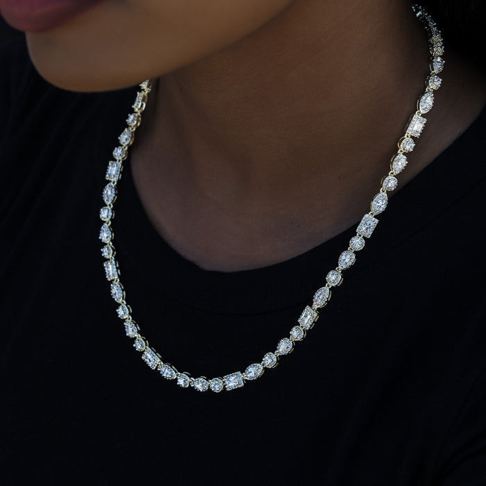 Mixed Diamond Pave Necklace in Yellow Gold