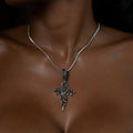 Motivo Drago Cross Pendant