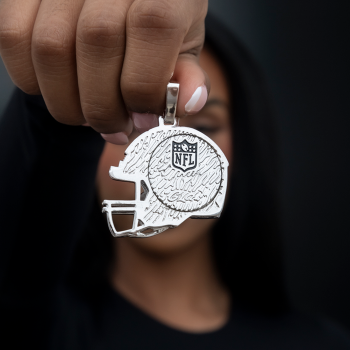 Official NFL 2025 Edition Tennessee Titans Helmet Pendant