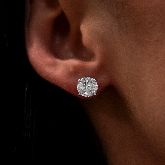Round Cut Diamond Stud Earring Gift Bundle in White Gold - 8mm