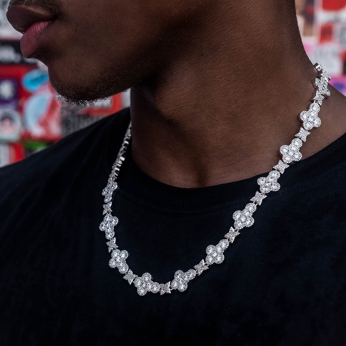 Rounded Cross Pave Star Chain