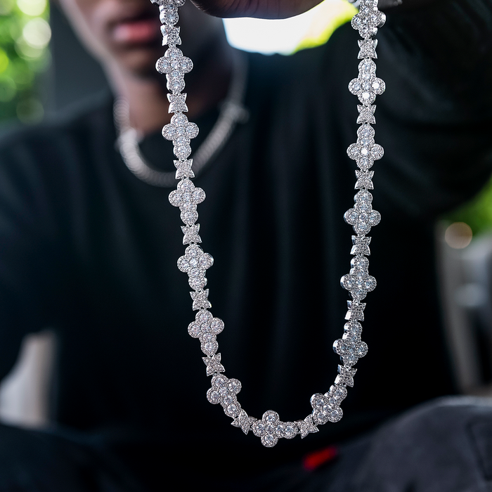 Rounded Cross Pave Star Chain