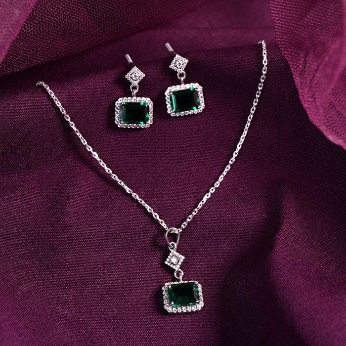 CLARA 925 Sterling Silver Bianca Pendant Earring Chain Jewellery Set