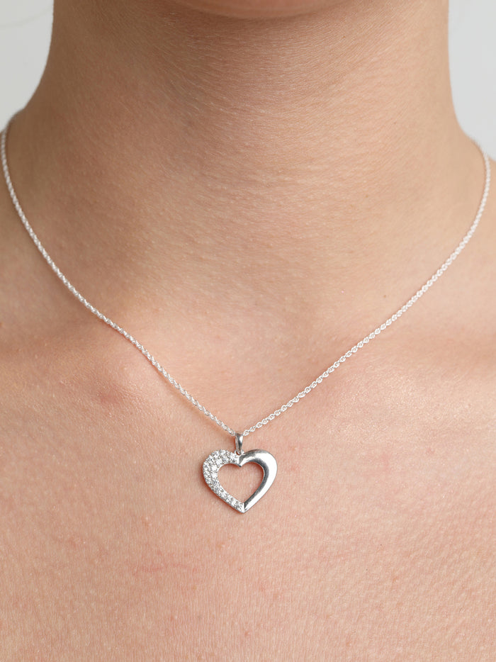 CLARA 925 Sterling Silver Brisa Heart Pendant Chain Necklace