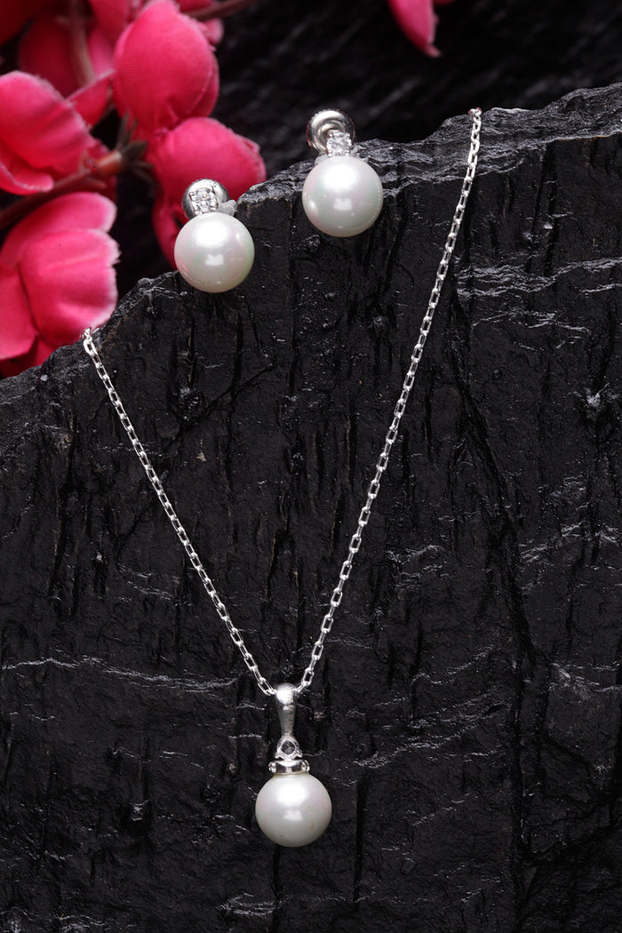 Clara 92.5 Sterling Silver Classic Pearl Pendant Earrings Set with Chain Jewellery Set Gift for Women and Girls