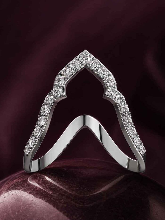 Silver Cortina Vanki Ring