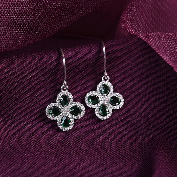 CLARA 925 Sterling Silver Green Flower Earrings