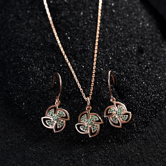 CLARA 925 Sterling Silver Hermosa Pendant Earring Chain Jewellery Set