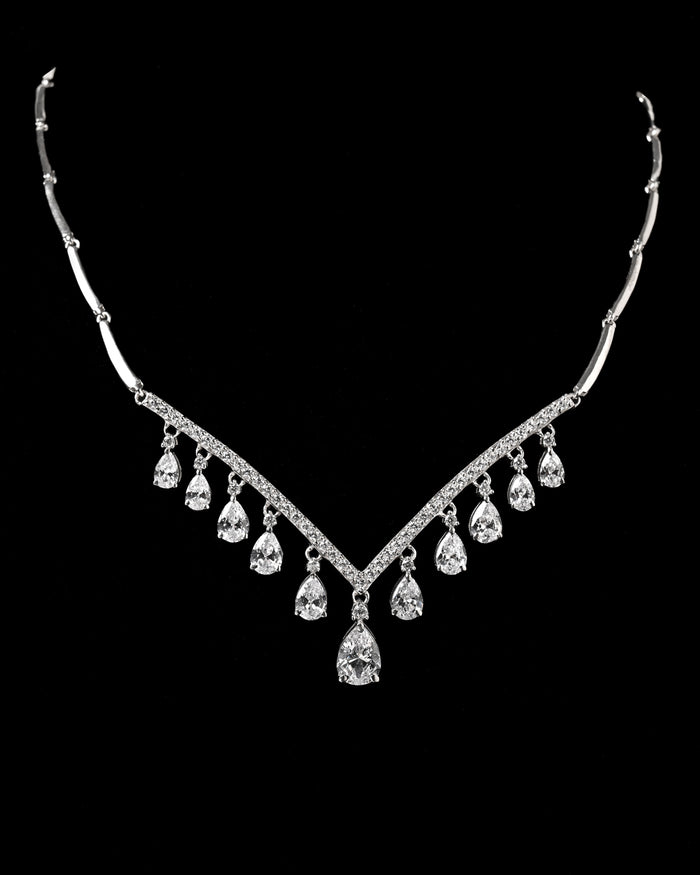 Clara 925 Sterling Silver Liba Necklace
