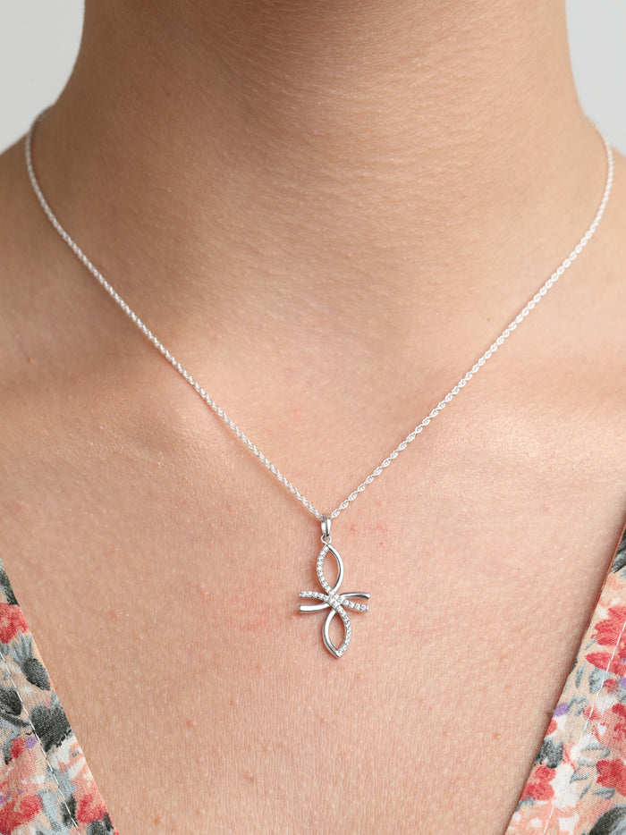 CLARA 925 Sterling Silver Petal Pendant Chain Necklace