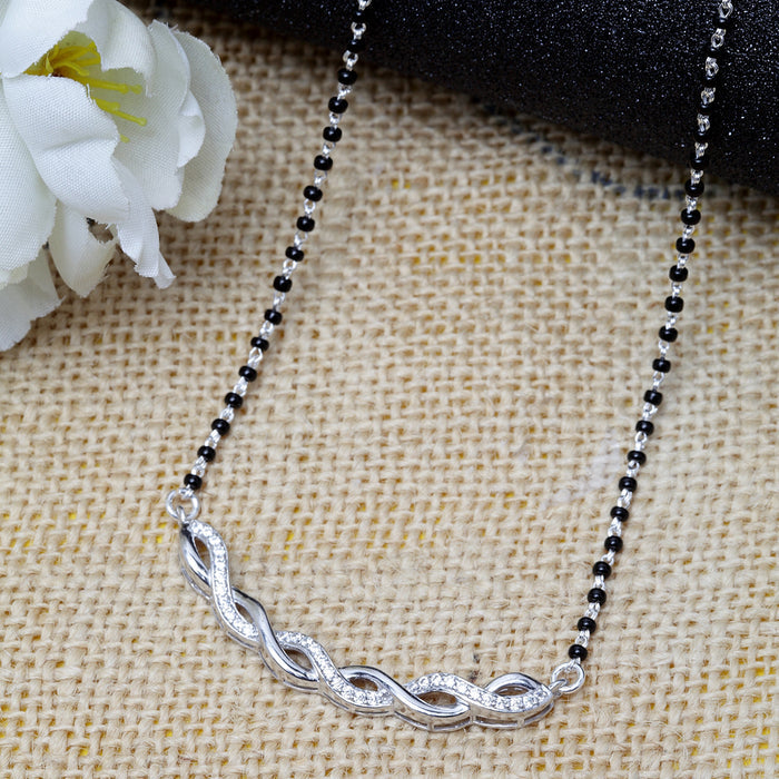 Twist Mangalsutra Chain Pendant