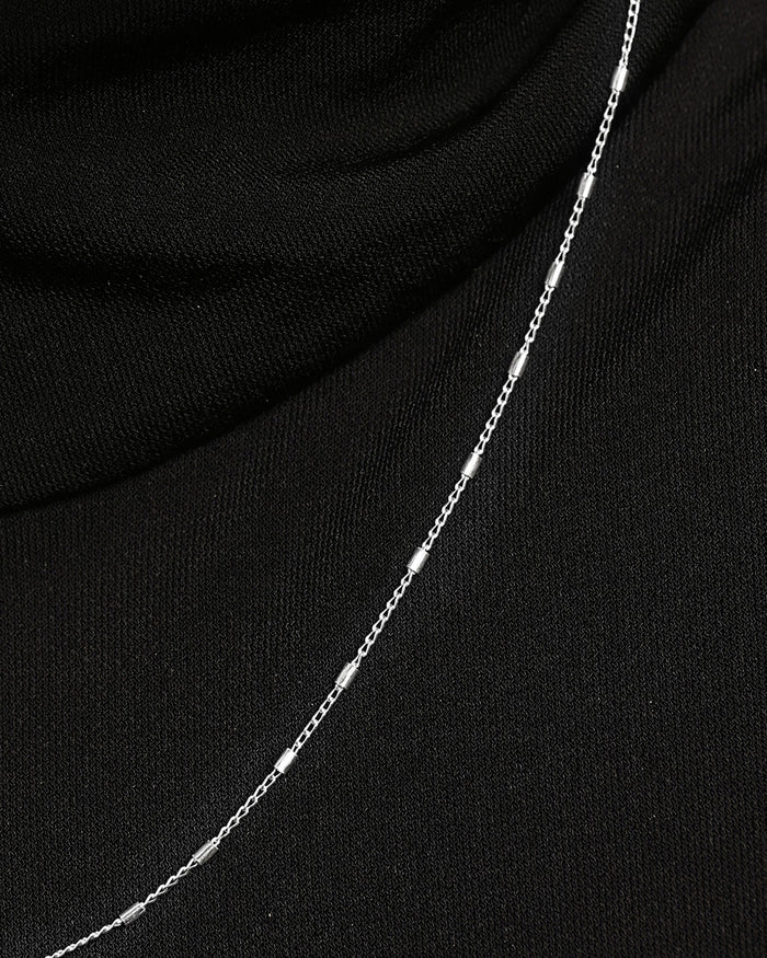 Silver Vienna Bar Chain Necklace in 18 inches