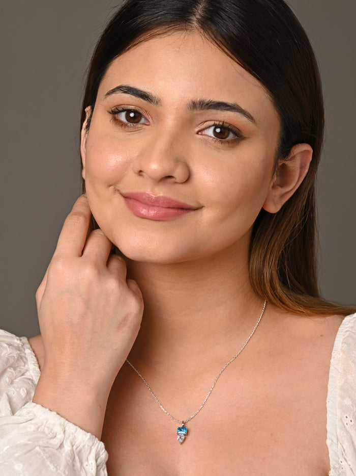 CLARA 925 Sterling Silver Vistosa Pendant Chain Necklace