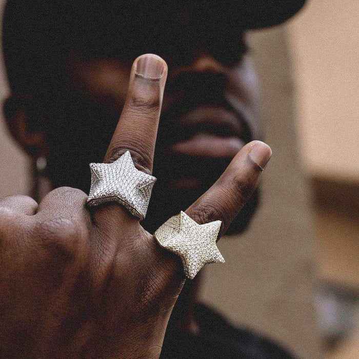 Star Ring in Yellow Gold - The GLD Shop